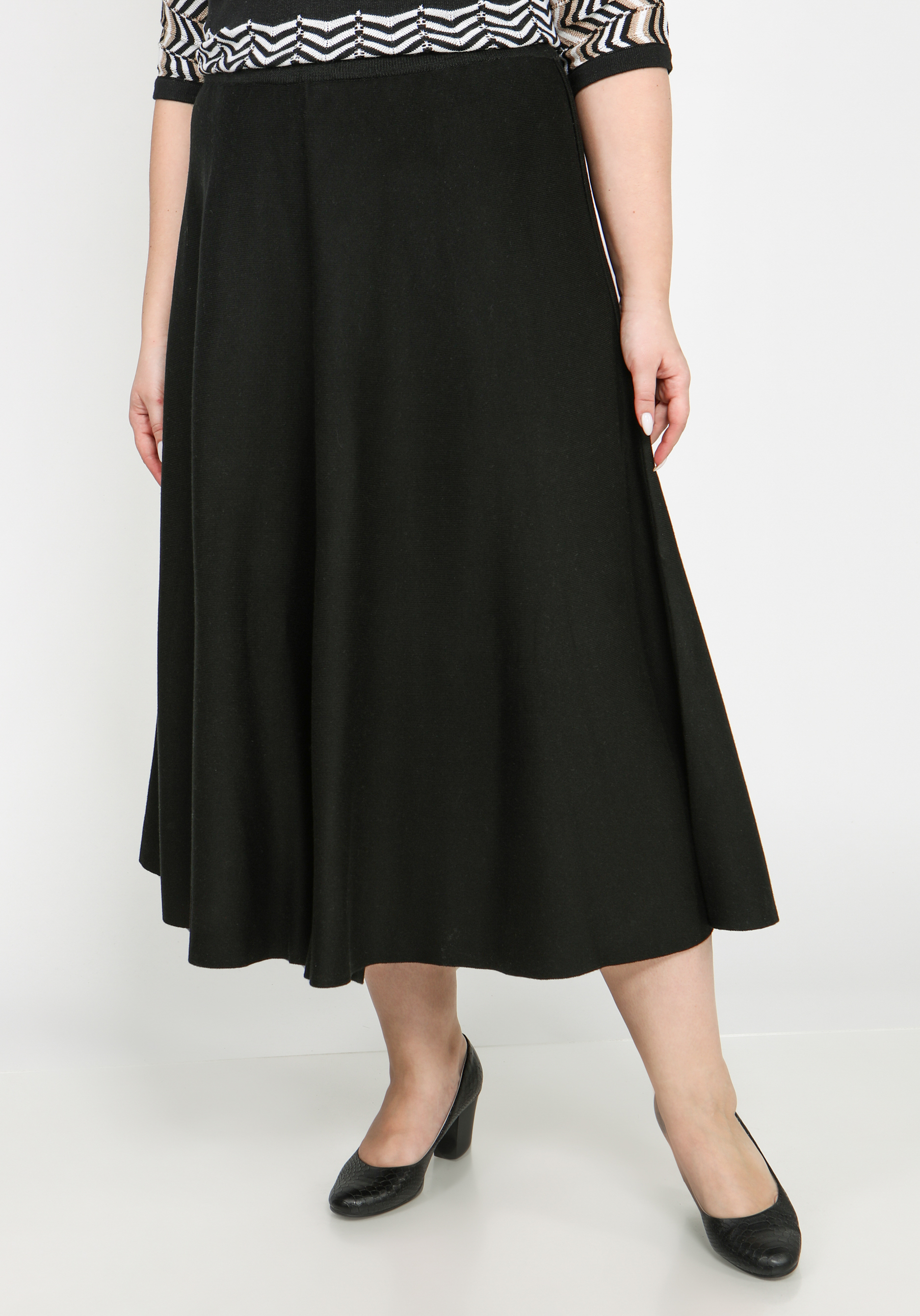 Юбка полусолнце на резинке, Черный
Юбка полусолнце на резинке, Черный