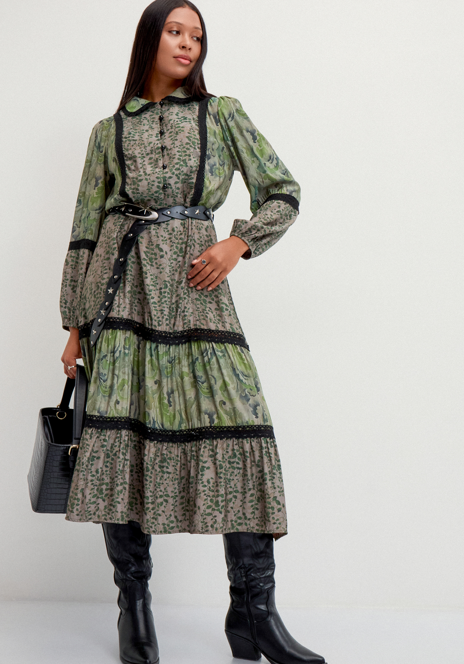 Платье с вставками кружева, Зеленый
Платье с вставками кружева, Зеленый