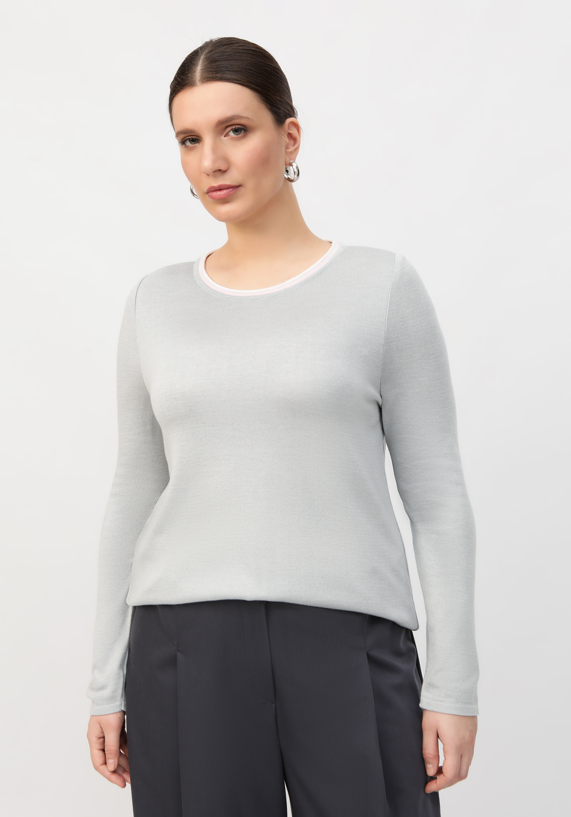 Джемпер с контрастной окантовкой горловины, Серый
Джемпер с контрастной окантовкой горловины, Серый