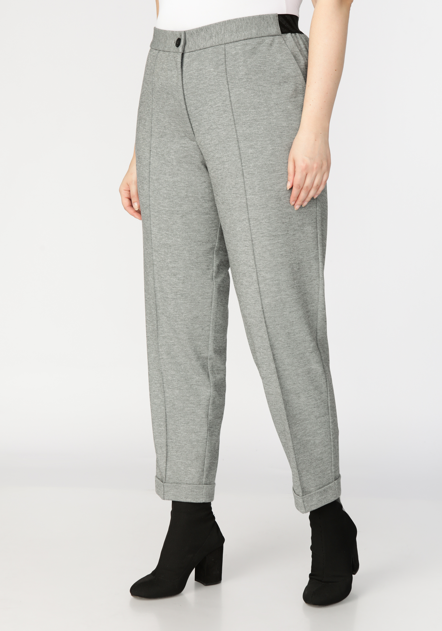 Зауженные брюки со стрелками "Кэрол", Серый
Зауженные брюки со стрелками "Кэрол", Серый