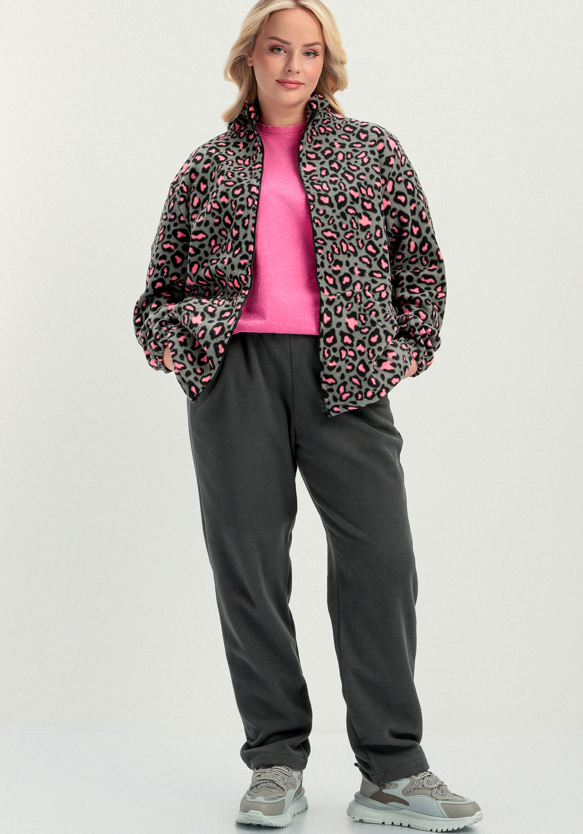 Брюки прямые из флиса на резинке, Серый
Брюки прямые из флиса на резинке, Серый