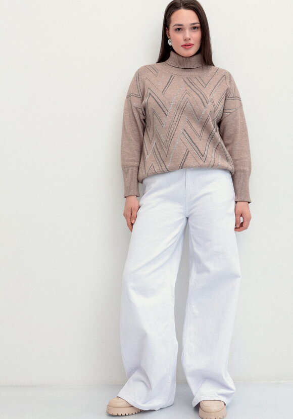 Свитер с геометрическим рисунком из страз шир.  580, рис. 17