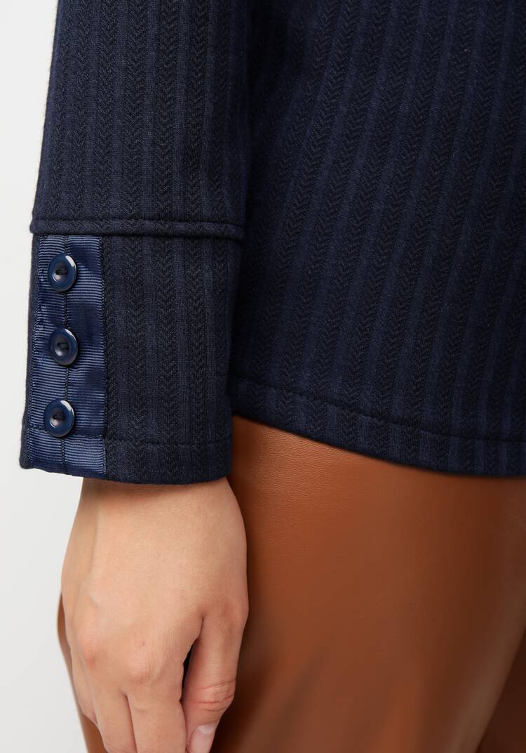 Водолазка с декором на рукавах шир.  750, рис. 24