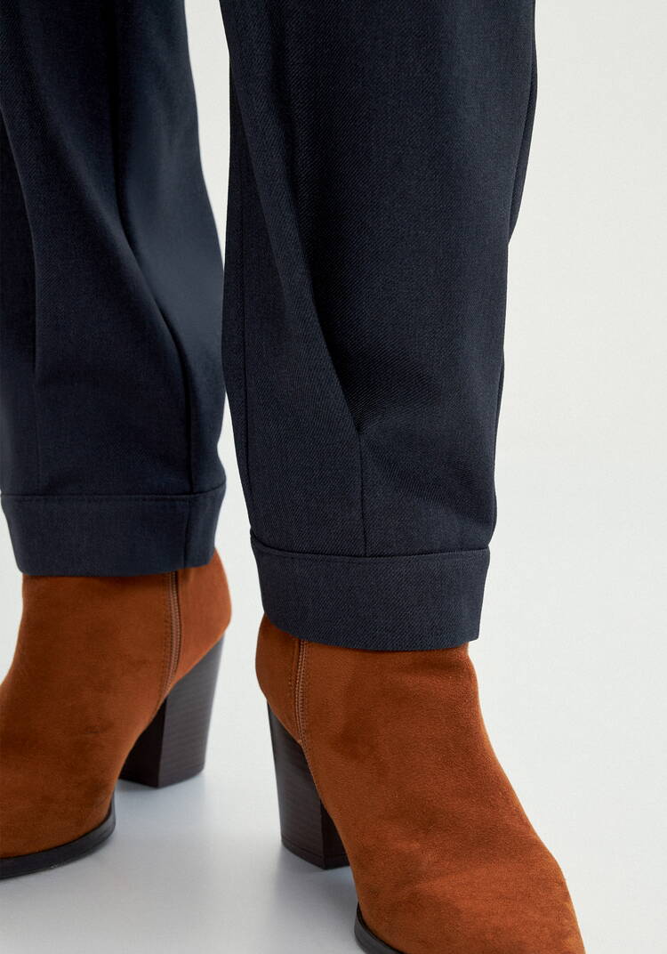 Брюки бананы со складками шир.  750, рис. 6