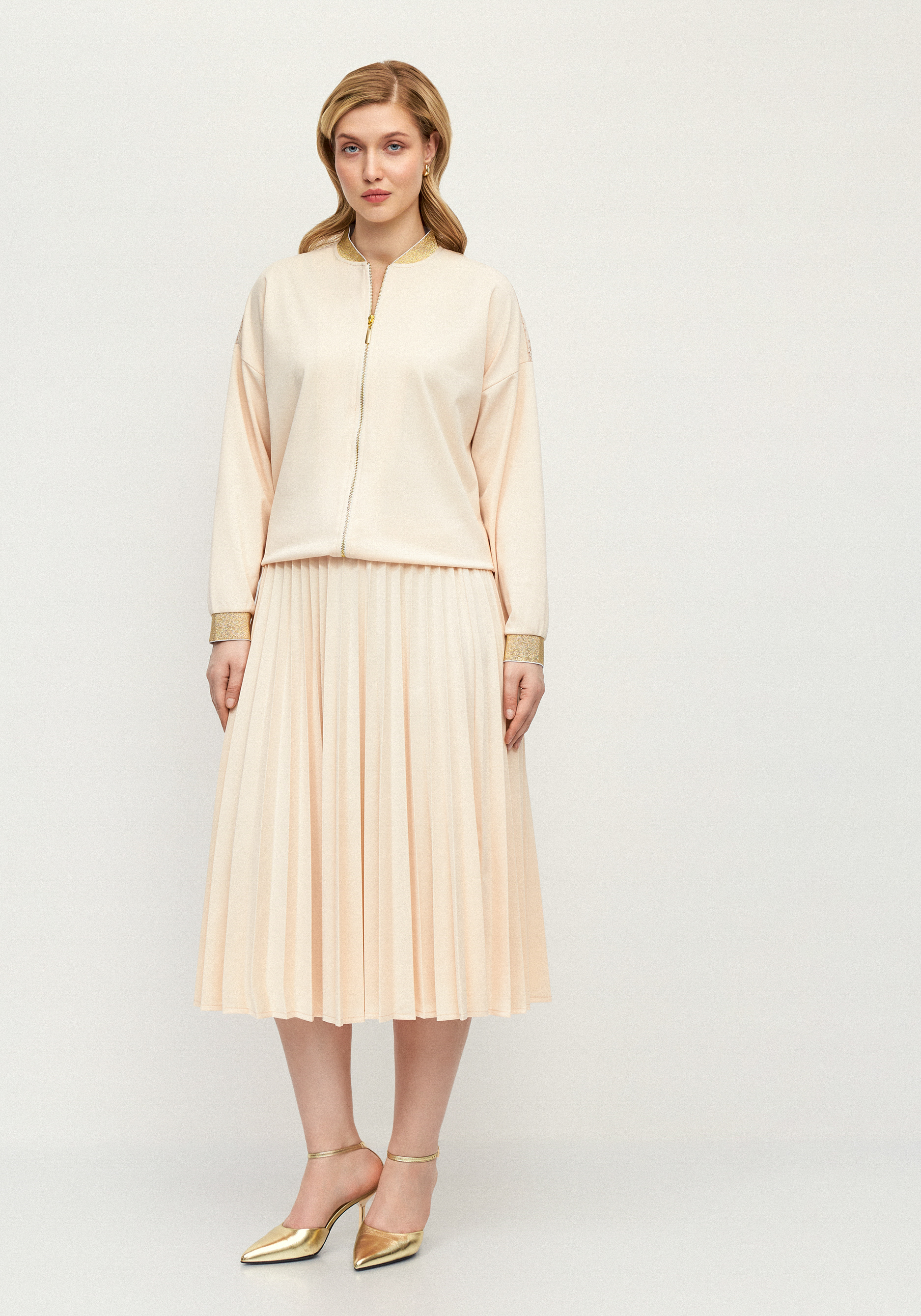 Юбка гофре из трикотажной ткaни 2999₽