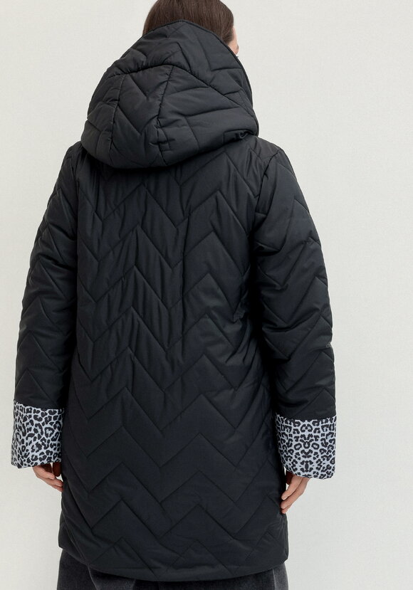Куртка стеганая с анималистичным принтом шир.  580, рис. 21