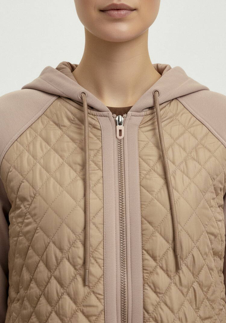 Бомбер с капюшоном из комбинированной ткани шир.  750, рис. 30