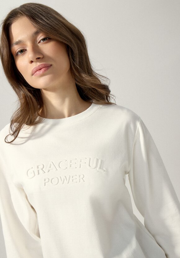 Свитшот с объемным принтом на груди шир.  580, рис. 4