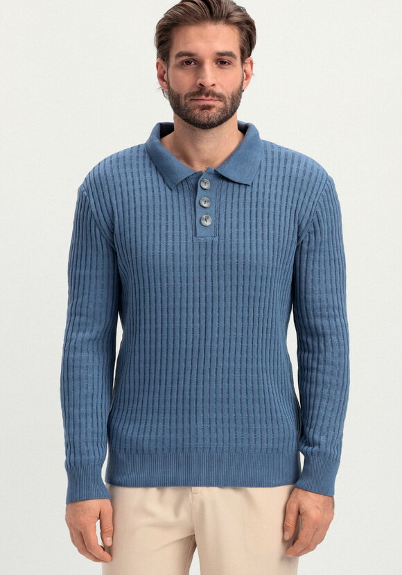 Джемпер с воротником-поло на пуговицах шир.  580, рис. 4
