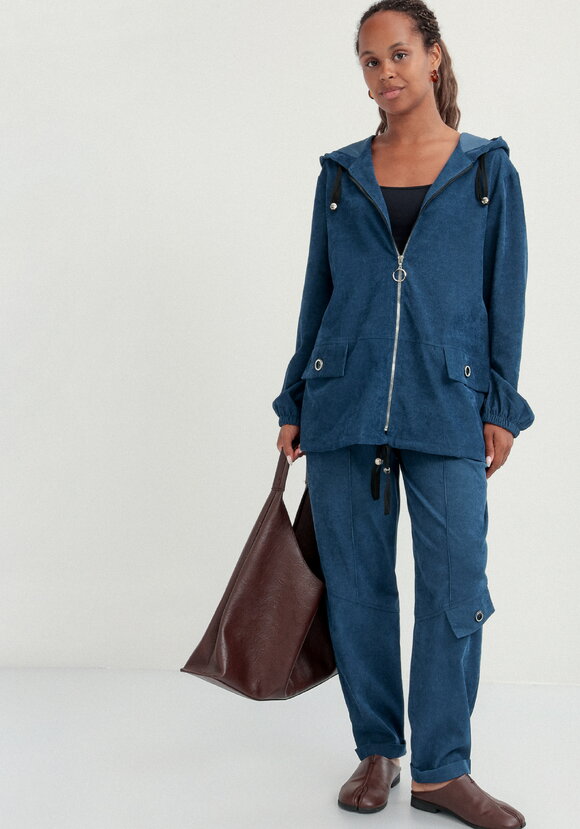 Куртка вельветовая с капюшоном на молнии шир.  580, рис. 2