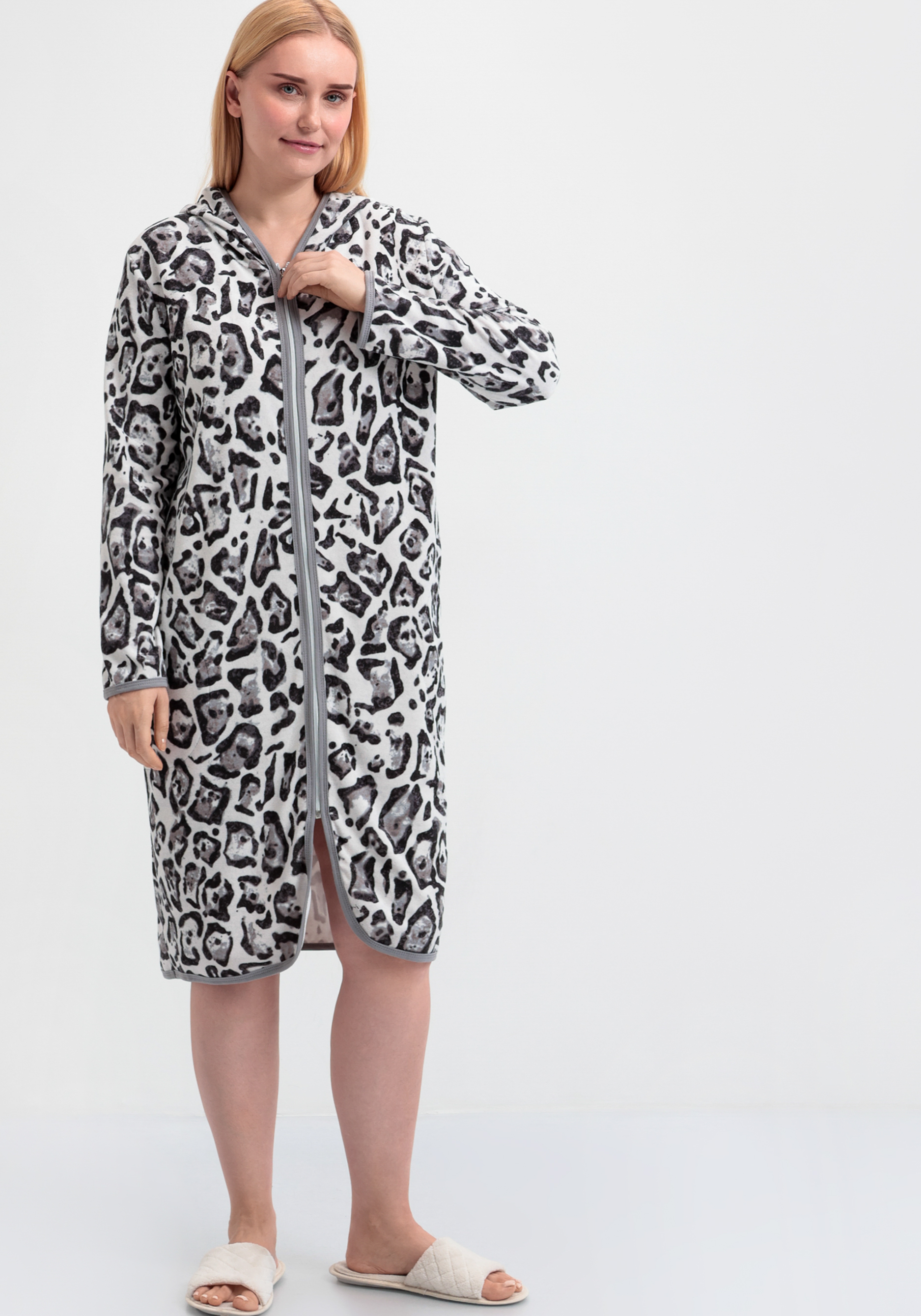 

Халат "Страсть", Серый