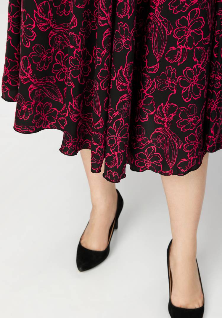 Комплект: пиджак с юбкой шир.  750, рис. 10