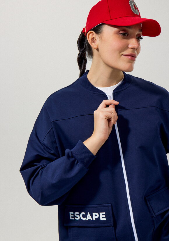 Бомбер с кулиской по низу шир.  580, рис. 4