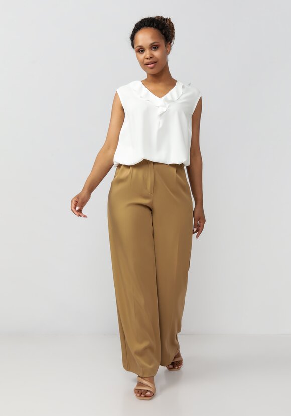 Блуза с коротким рукавом и рюшей шир.  580, рис. 13