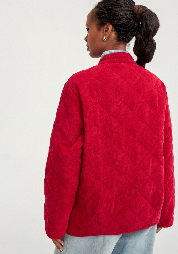 Жакет вельветовый с контрастным подкладом шир.  580, рис. 39