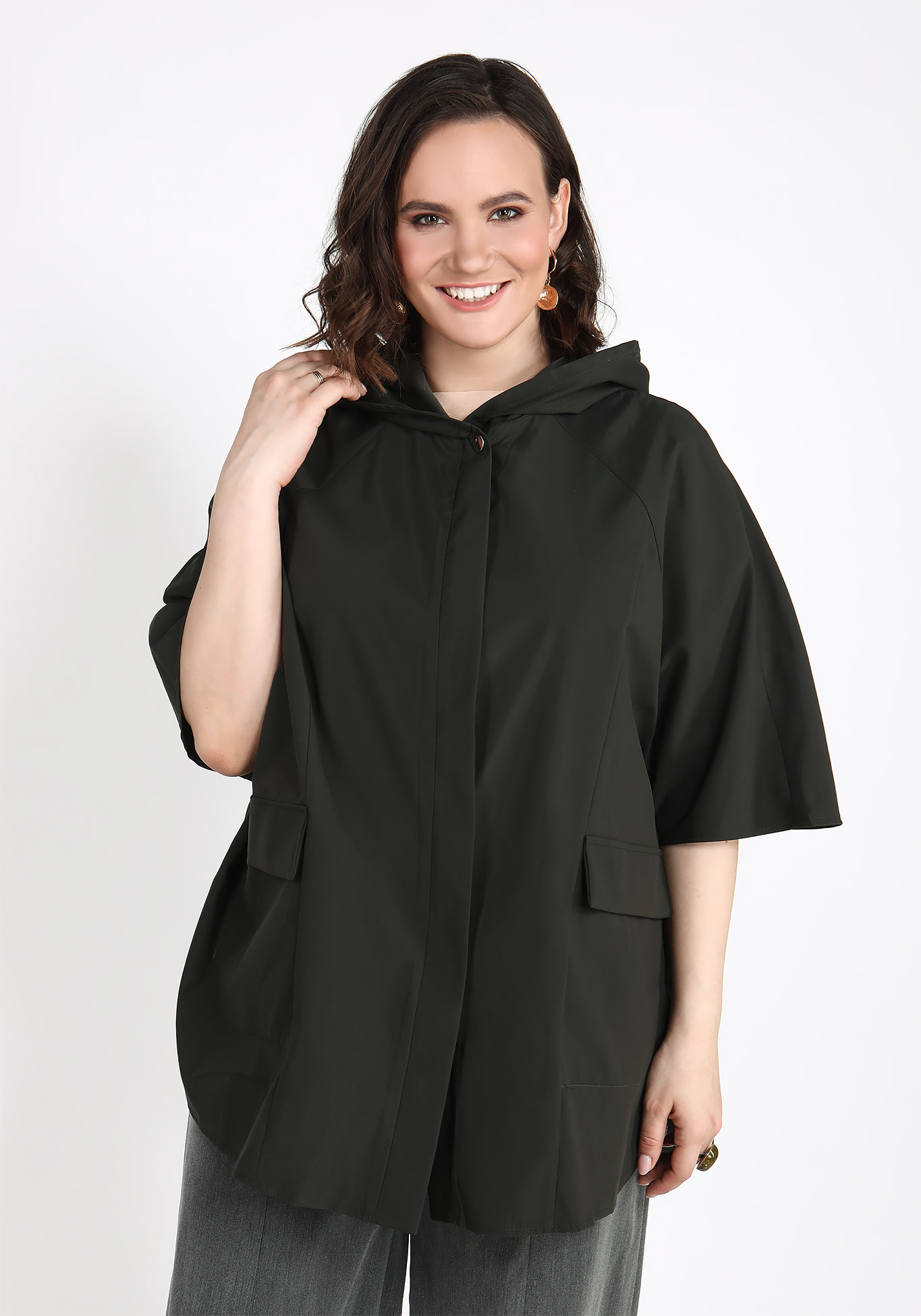 Пончо с капюшоном из плащевой ткани