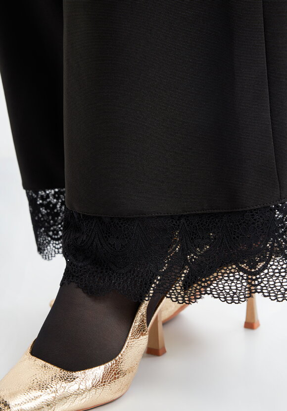 Брюки с кружевом шир.  580, рис. 6