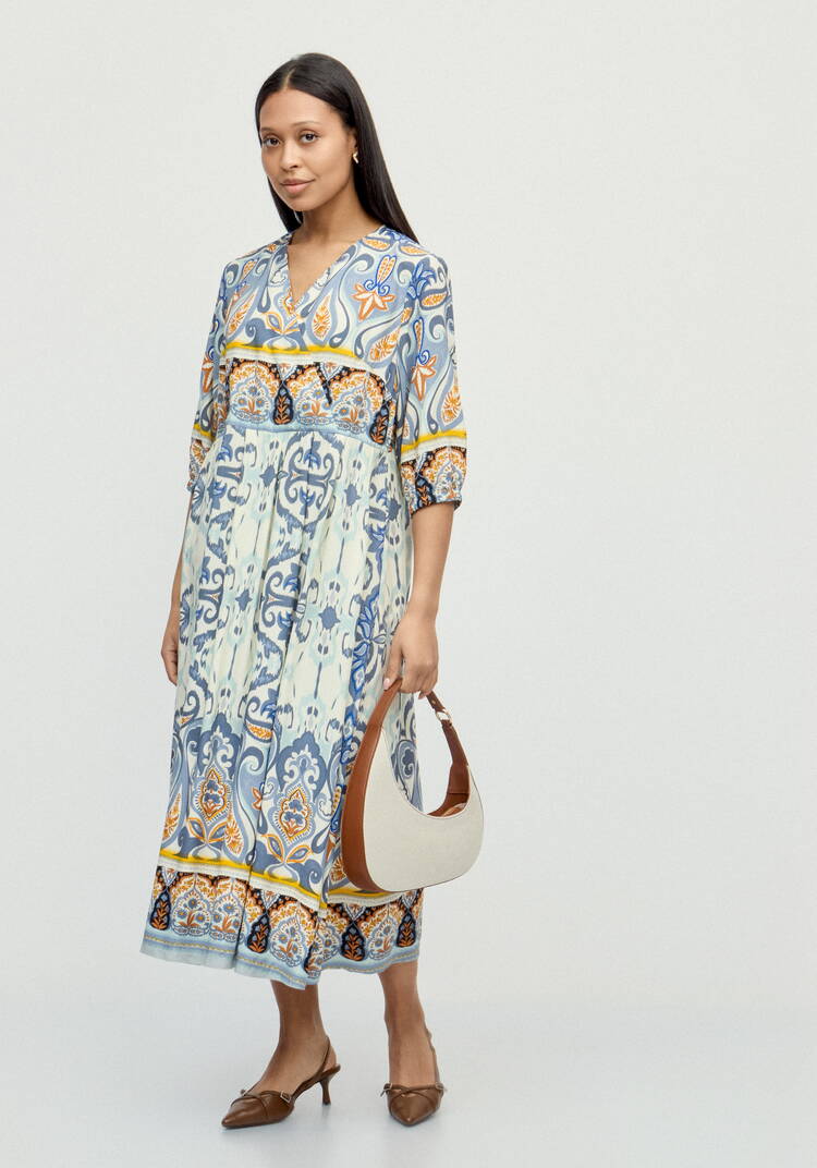 Платье с принтом свoбодного кроя шир.  750, рис. 14