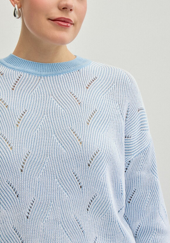 Джемпер с фактурным орнаментом шир.  580, рис. 21