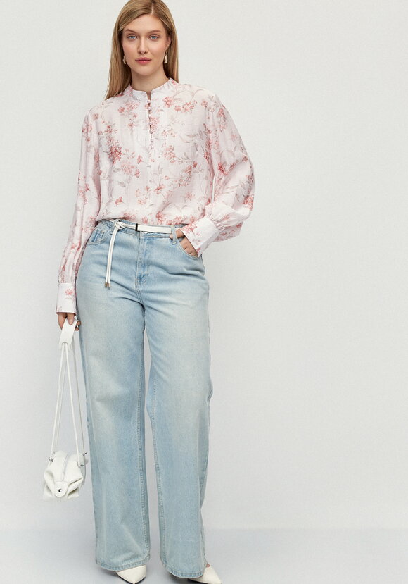 Блуза с жемчужными пуговицами Грейс шир.  580, рис. 10