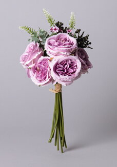 Цветочная композиция из пионов