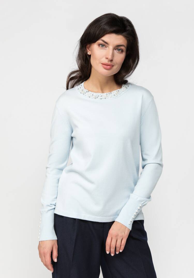 Джемпер с декором из жемчуга по горловине шир.  750, рис. 31