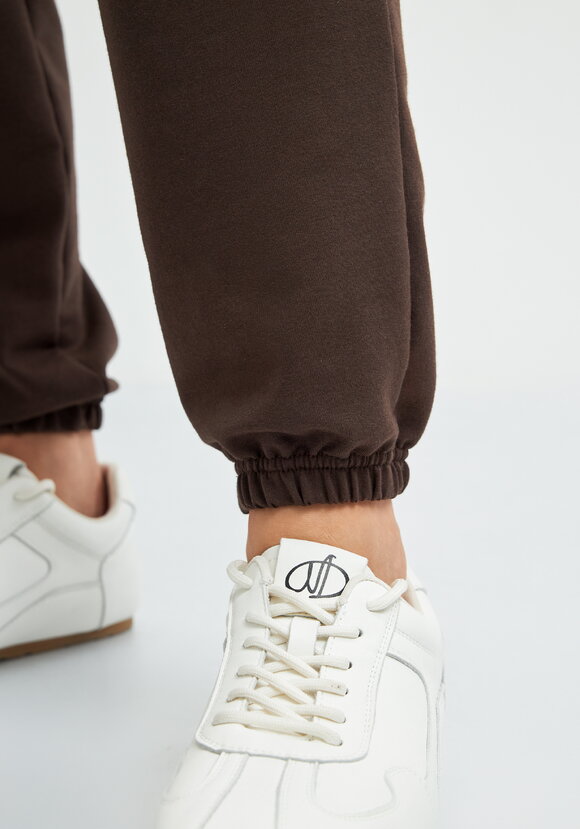 Брюки из трикотажа на резинке шир.  580, рис. 18