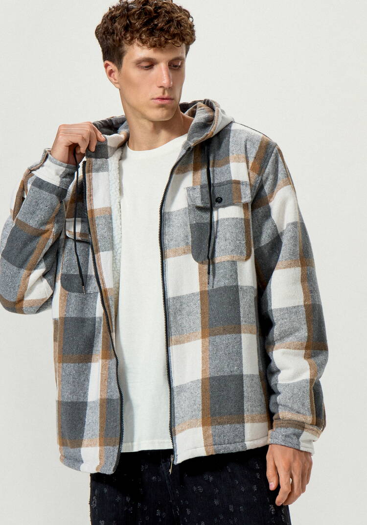 Рубашка с капюшоном и подкладом из шерпы шир.  750, рис. 46