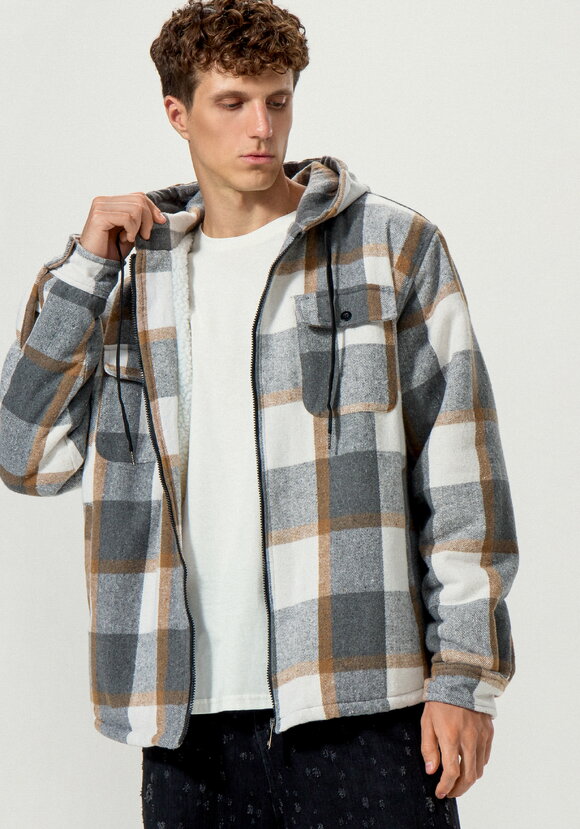 Рубашка с капюшоном и подкладом из шерпы шир.  580, рис. 46