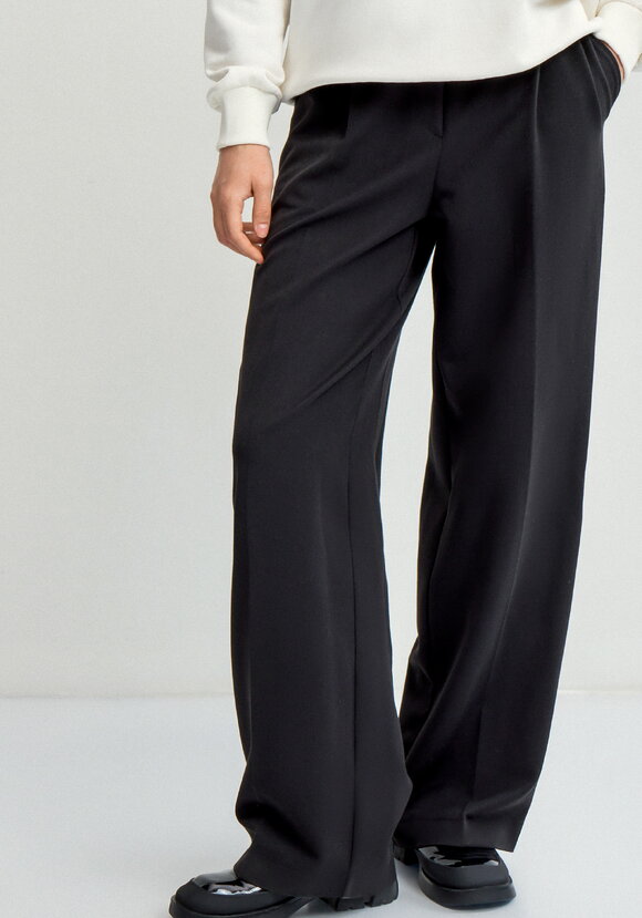 Брюки прямого кроя от бедра шир.  580, рис. 4