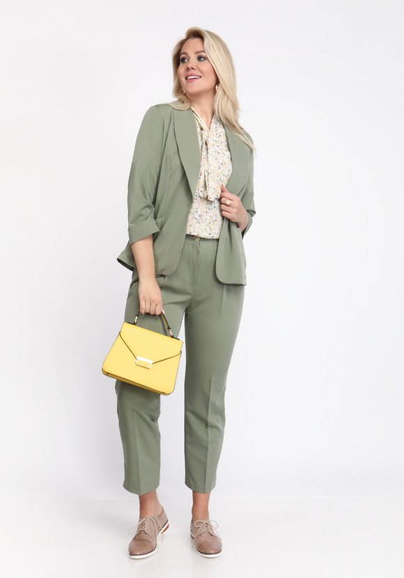 Блуза с рюшей по воротнику шир.  580, рис. 1