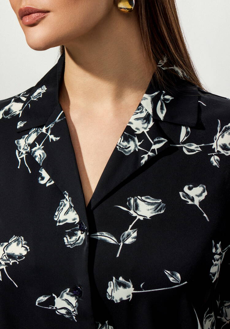 Блуза с отложным воротником в цветочек шир.  750, рис. 5