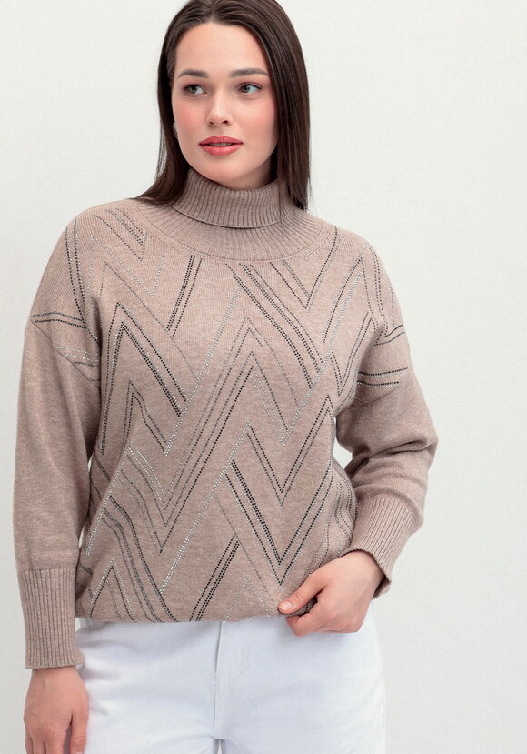Свитер с геометрическим рисунком из страз шир.  580, рис. 16
