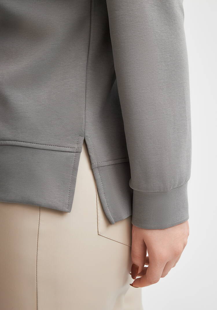 Свитшот с обьемным декором шир.  750, рис. 17