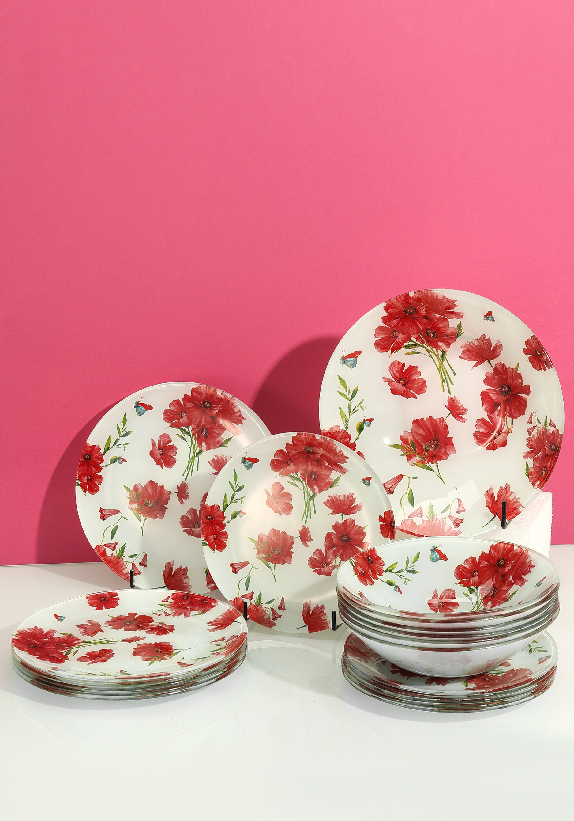 

Обеденный сервиз на 6 персон "Званый ужин", Красный