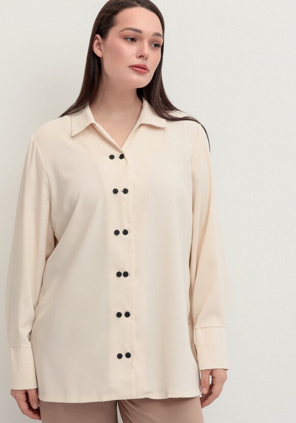 Рубашка с контрастными пуговицами шир.  580, рис. 13