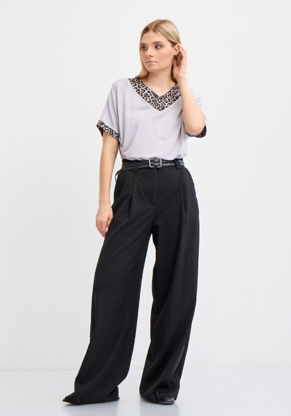 Блуза с леопардовым вырезом шир.  580, рис. 7