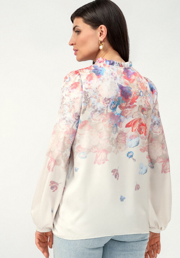 Блуза из принтованного искусственного шёлка шир.  580, рис. 3