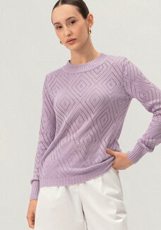 Джемпер с  ажурными ромбами