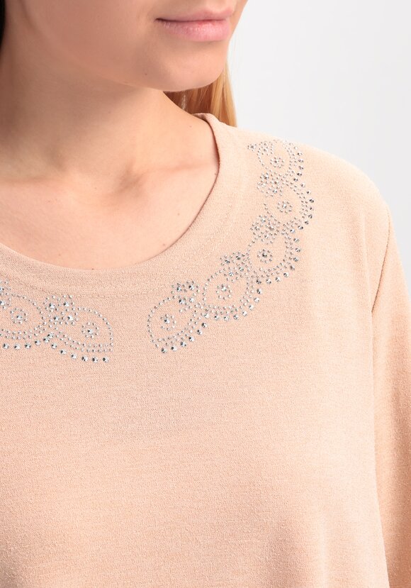 Туника с люрексом и декором из страз шир.  580, рис. 29