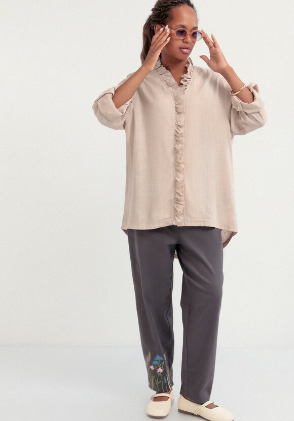 Брюки-бананы с вышивкой шир.  580, рис. 16