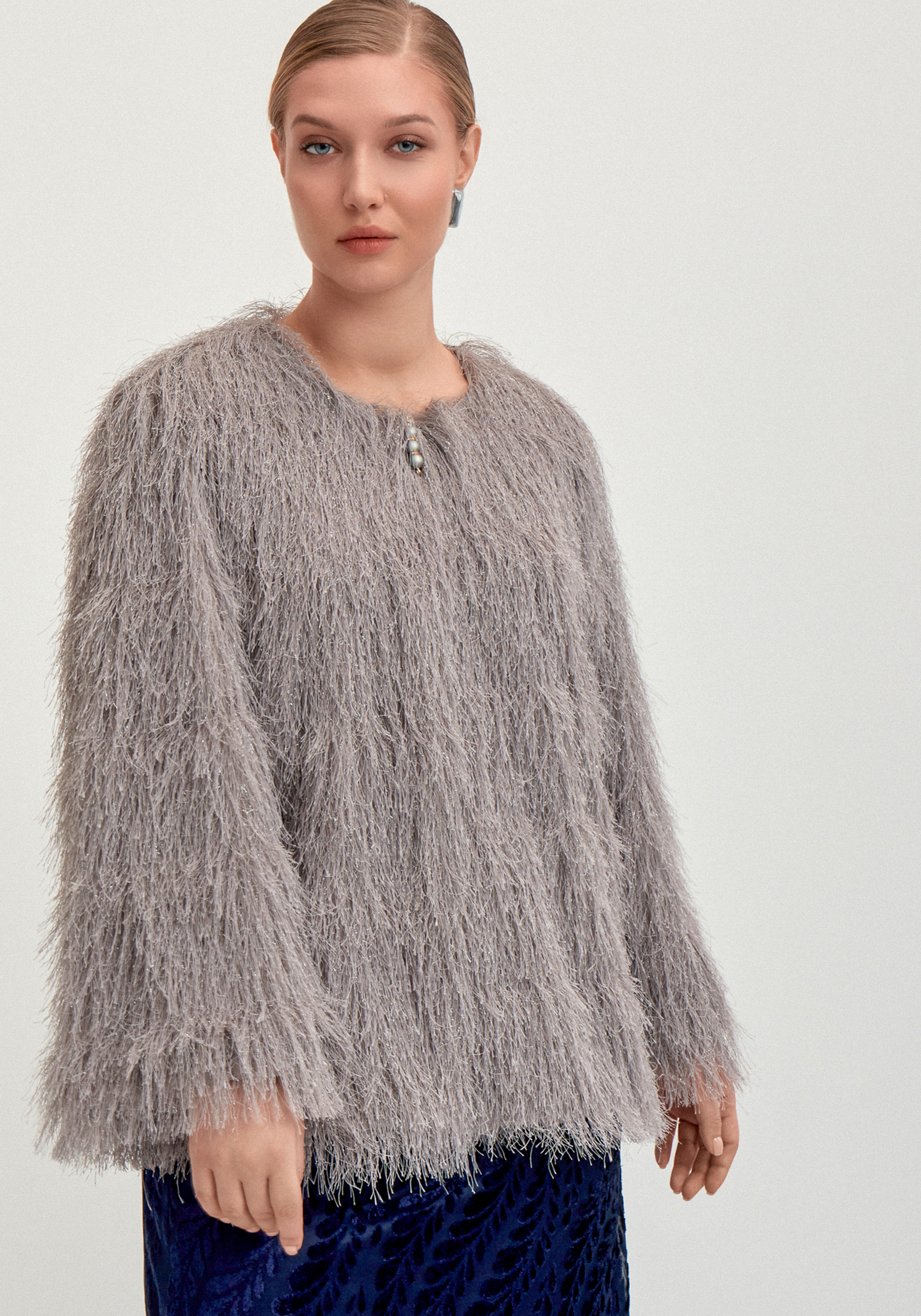 Жакет из ткани с блестящим ворсом 5999₽