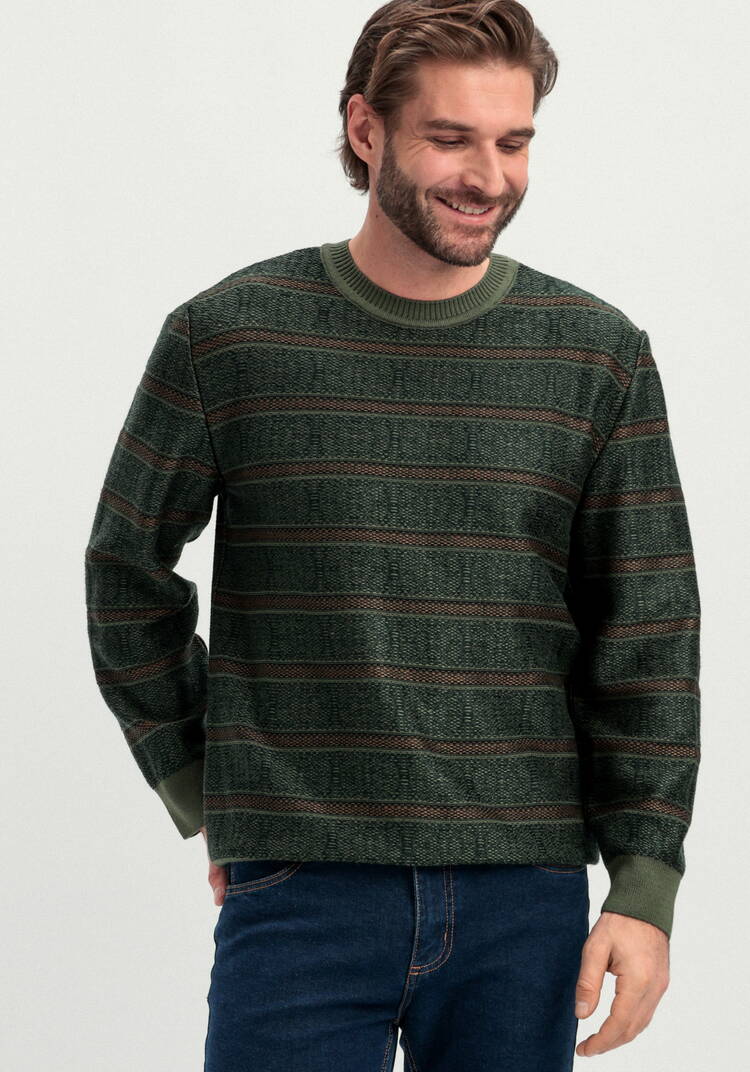 Джемпер в полоску с контрастными манжетами шир.  750, рис. 28