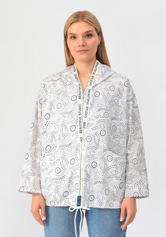 Ветровка с цветочным принтом шир.  580, рис. 11