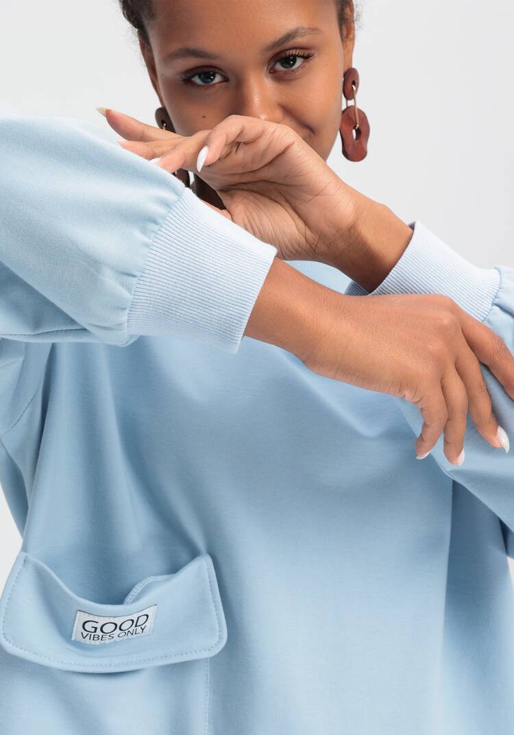 Свитшот свободного кроя с накладным карманом шир.  750, рис. 15