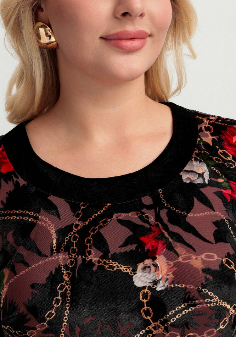 Блуза из бархата с цветочным рисунком шир.  750, рис. 14