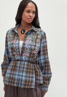 Рубашка в клетку с принтом