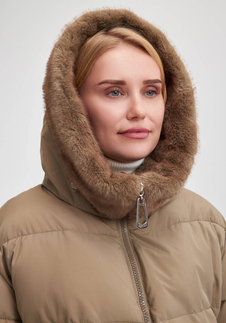 Пальто с меховой опушкой под норку шир.  750, рис. 18