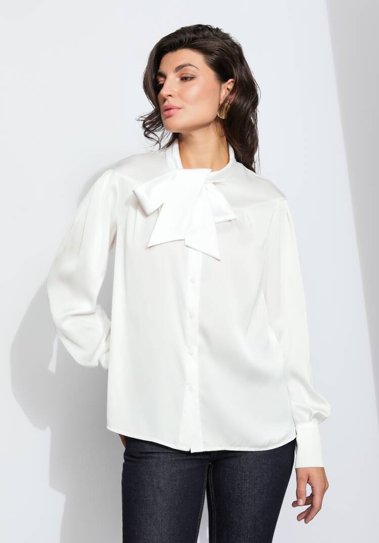 Блуза прямого силуэта с бантом шир.  750, рис. 19