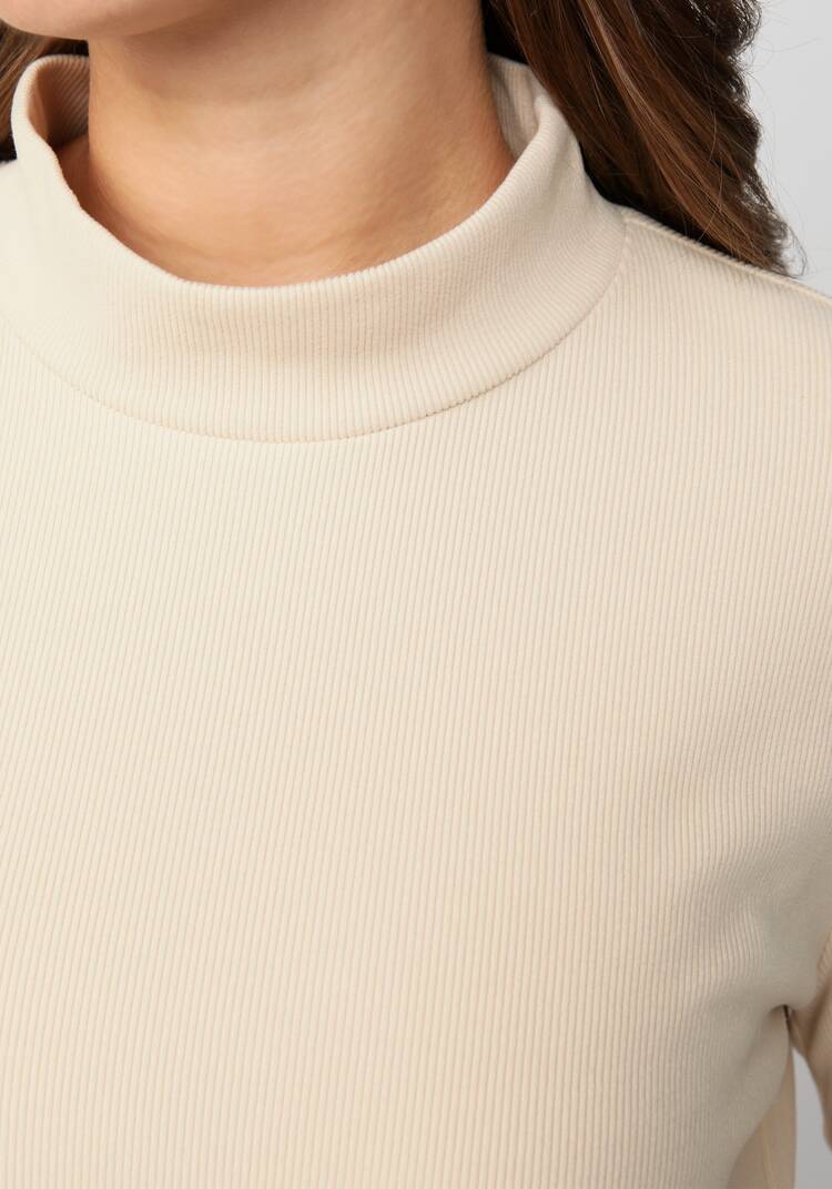 Водолазка прямого кроя шир.  750, рис. 14